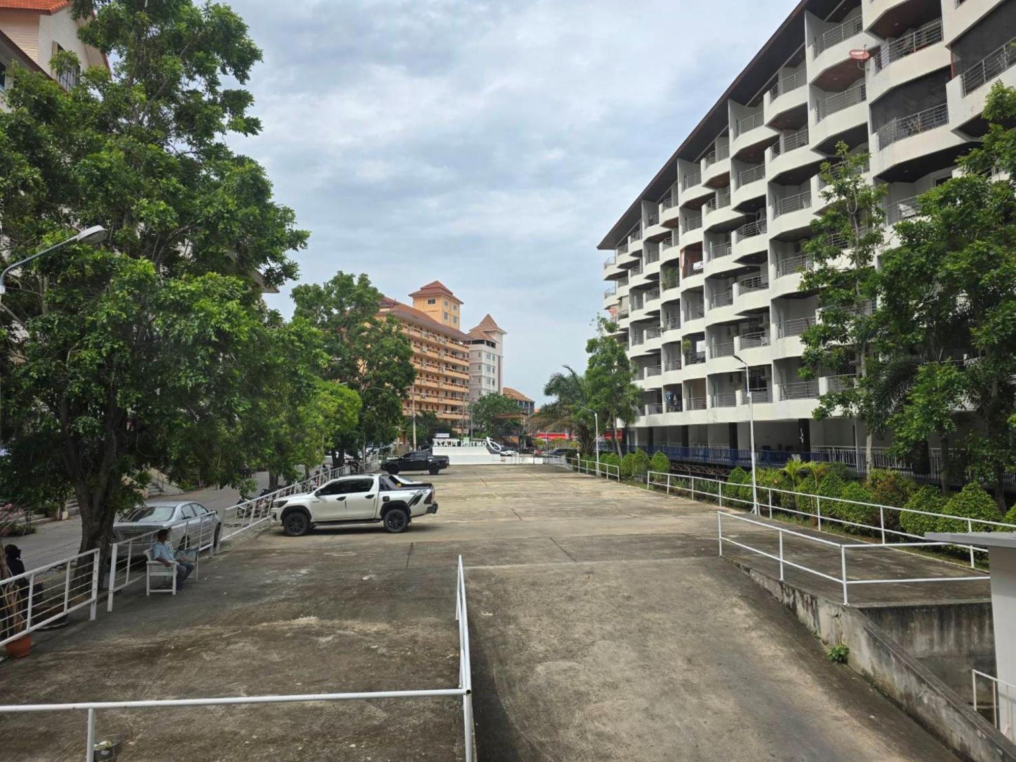 Jomtien Plaza Residence Extérieur photo